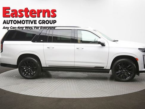 Used 2022 Cadillac Escalade ESV Sport w/ Touring Package image 54