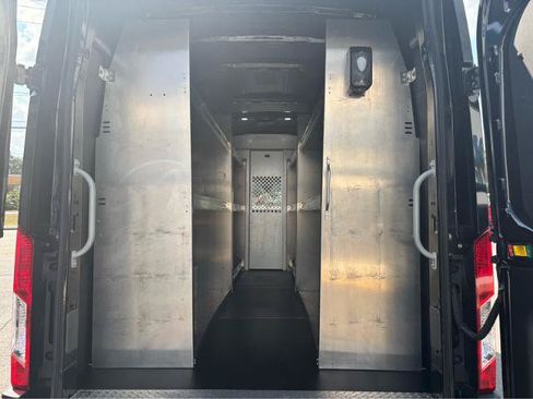 Used 2023 Ford Transit 250 148 High Roof Extended w/ Load Area Protection Package RWD image 9