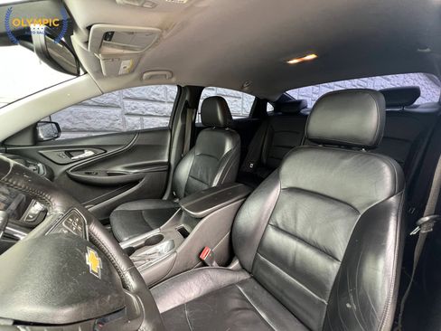 Used 2016 Chevrolet Malibu LT w/ Leather Package FWD image 41
