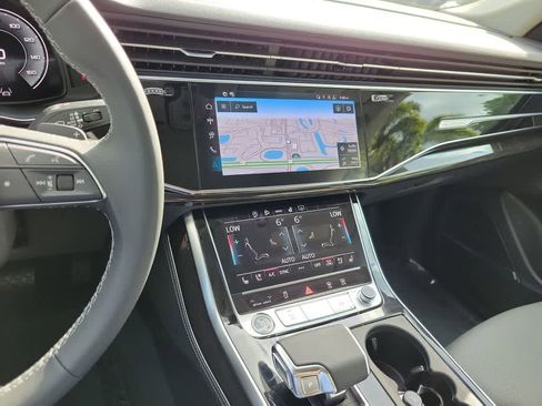 New 2026 Audi Q8 Premium Plus image 24