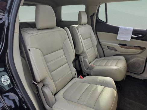 Used 2019 GMC Acadia Denali w/ Technology Package image 28