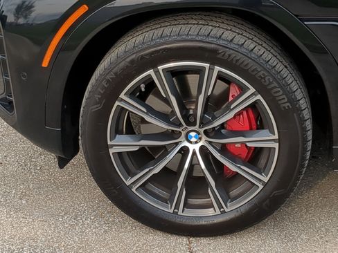 Used 2025 BMW X6 xDrive40i AWD/4WD image 11