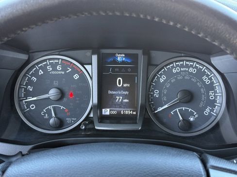 Used 2021 Toyota Tacoma TRD Off-Road w/ Technology Package image 32