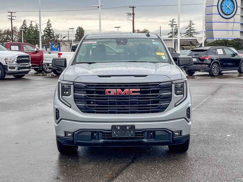 Used 2024 GMC Sierra 1500 Elevation image 6
