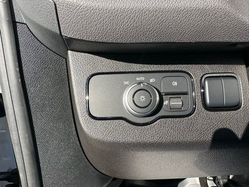 Used 2026 Mercedes-Benz Sprinter 2500 image 15