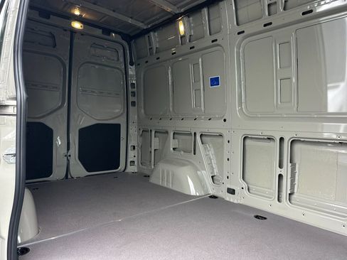 New 2026 Mercedes-Benz Sprinter 2500 image 15