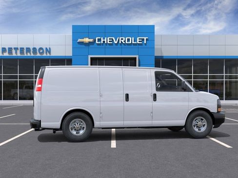 New 2025 Chevrolet Express 2500 RWD image 5