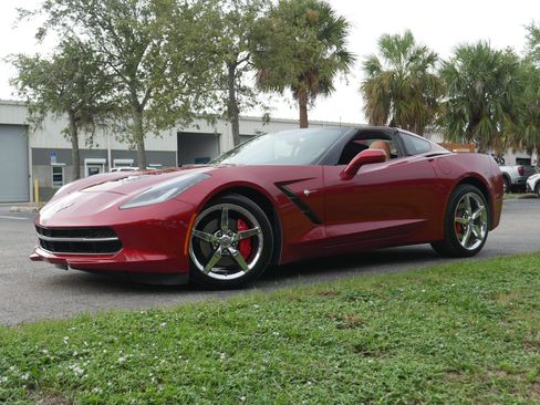 Used 2014 Chevrolet Corvette Stingray Coupe w/ 2LT Preferred Equipment Group RWD image 88