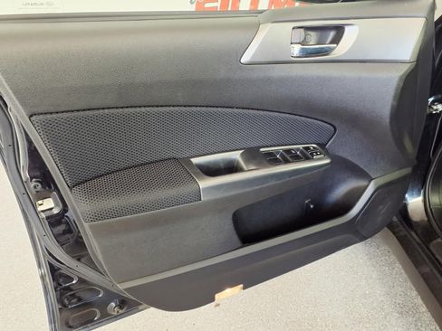 Used 2013 Subaru Forester 2.5X Premium AWD/4WD image 13