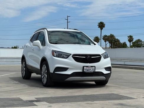 Used 2020 Buick Encore Preferred FWD image 4