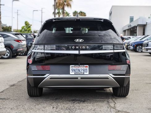 Used 2024 Hyundai Ioniq 5 SEL RWD image 5