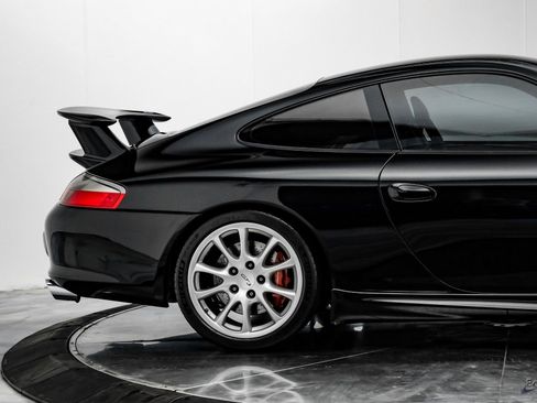 Used 2004 Porsche 911 GT3 RWD image 19