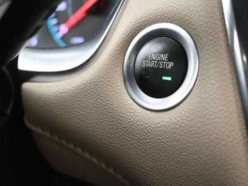 Used 2023 Chevrolet Traverse LS w/ Safety Package image 17