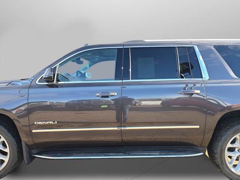 Used 2017 GMC Yukon XL Denali w/ Open Road Package image 2