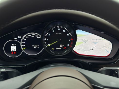 Used 2022 Porsche Panamera 4S Executive AWD/4WD image 20