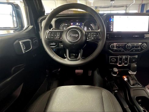 Used 2024 Jeep Wrangler Sport S w/ Convenience Group image 17