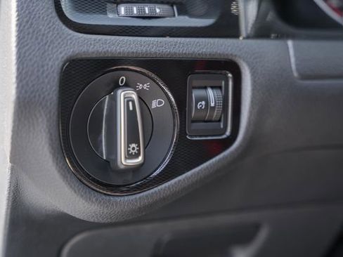 Used 2017 Volkswagen GTI Sport image 37