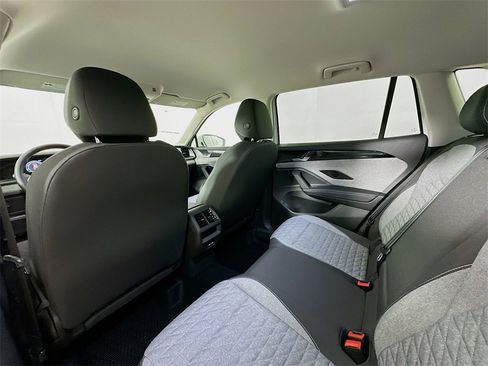 New 2025 Volkswagen Tiguan S image 4