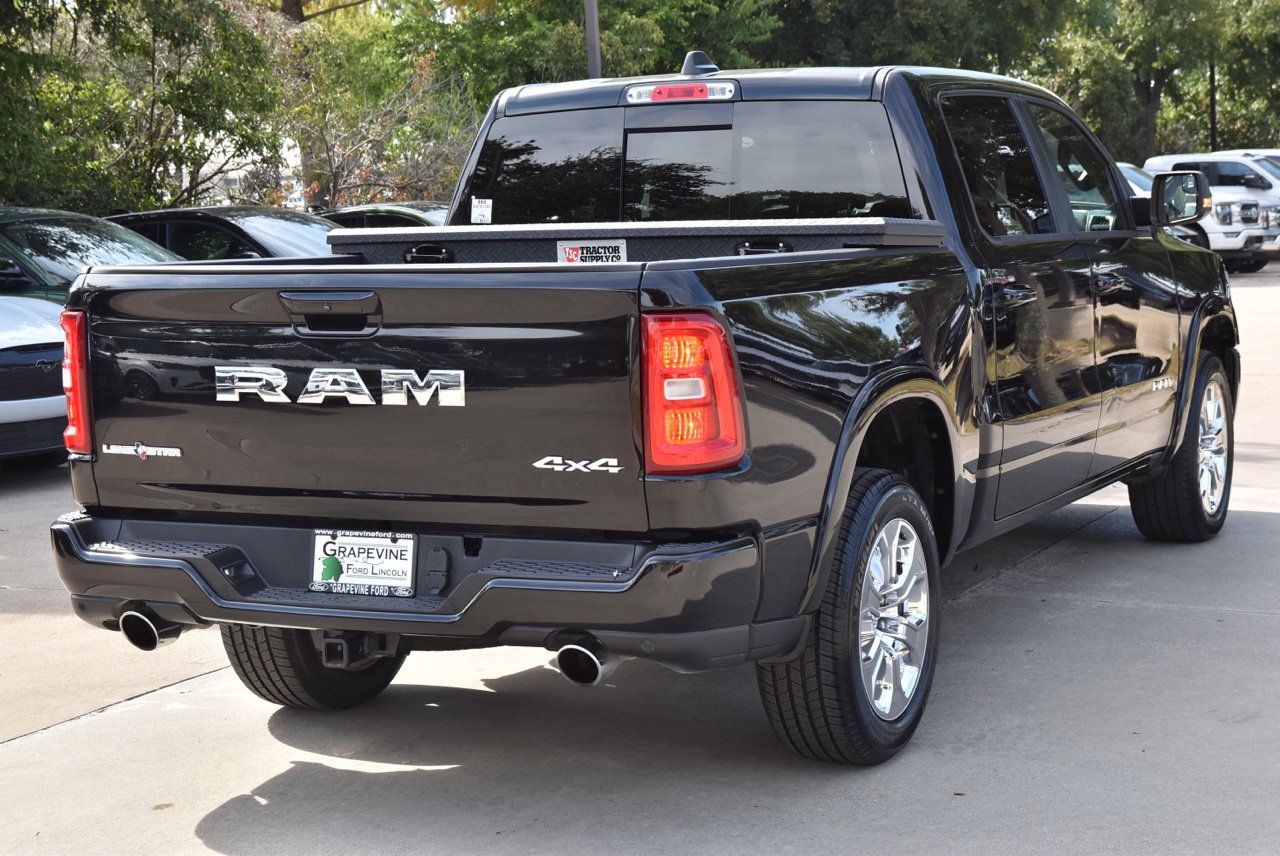 Used 2025 RAM 1500 Lone Star AWD/4WD image 8