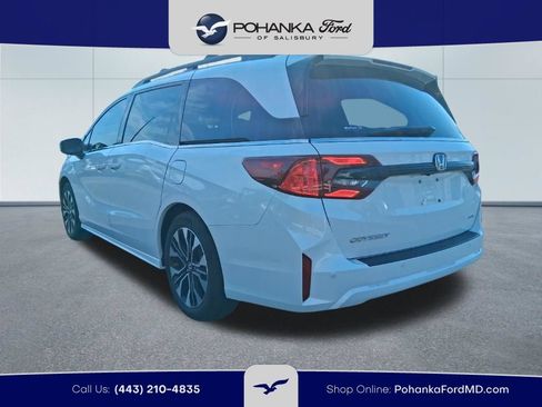 Used 2025 Honda Odyssey Elite image 7