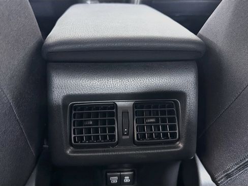 Used 2025 Toyota Camry LE FWD image 25