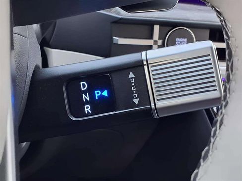 Certified 2025 Hyundai Santa Fe Calligraphy image 17