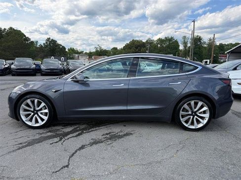 Used 2018 Tesla Model 3 Long Range AWD/4WD image 2