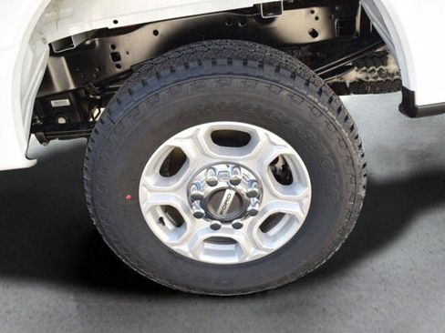 New 2026 Ford F250 XLT w/ Snow Plow Prep Package AWD/4WD image 5