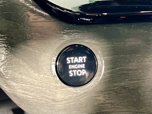 Used 2025 Nissan Murano Platinum w/ Cargo Package image 24