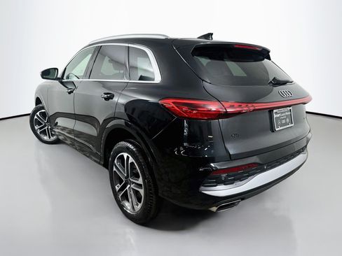 Used 2025 Audi Q5 Premium Plus w/ Premium Plus AWD/4WD image 5