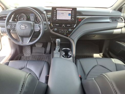 Certified 2024 Toyota Camry SE w/ Convenience Package image 6