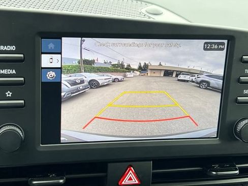 New 2026 Hyundai Elantra SEL Sport FWD image 17