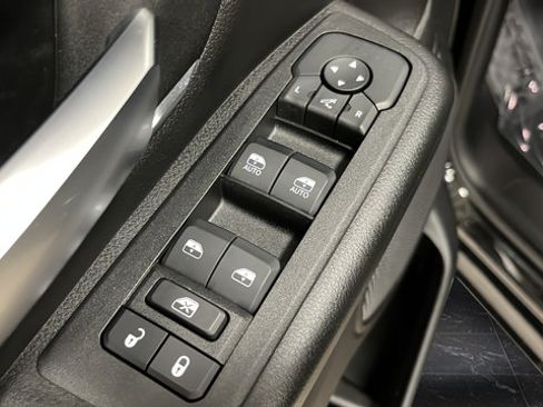 Used 2025 RAM 1500 Big Horn AWD/4WD image 22