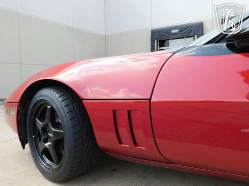 Used 1988 Chevrolet Corvette image 39