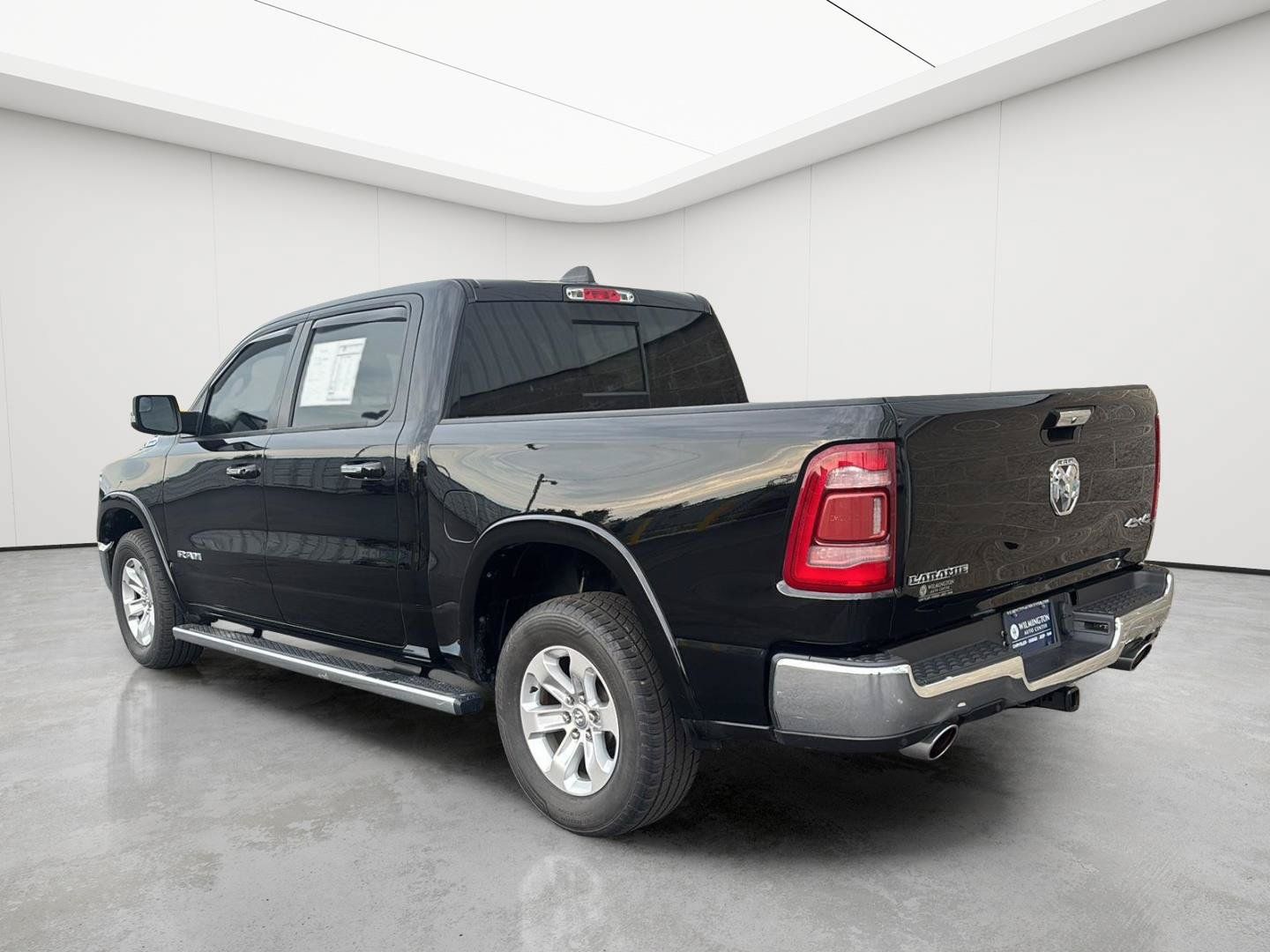 Used 2021 RAM 1500 Laramie AWD/4WD image 39