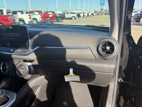 New 2026 Chevrolet Blazer LT image 43