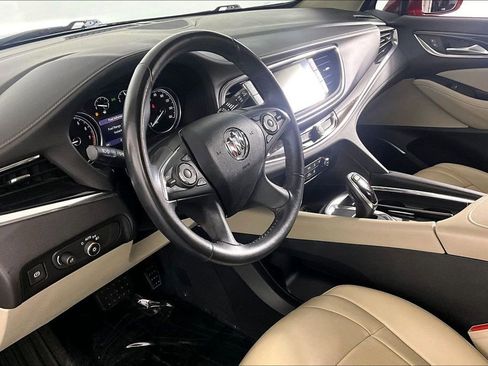 Used 2020 Buick Enclave Essence FWD image 13