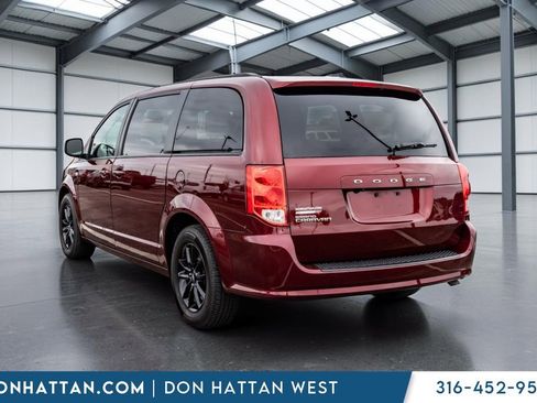 Used 2019 Dodge Grand Caravan SE FWD image 21