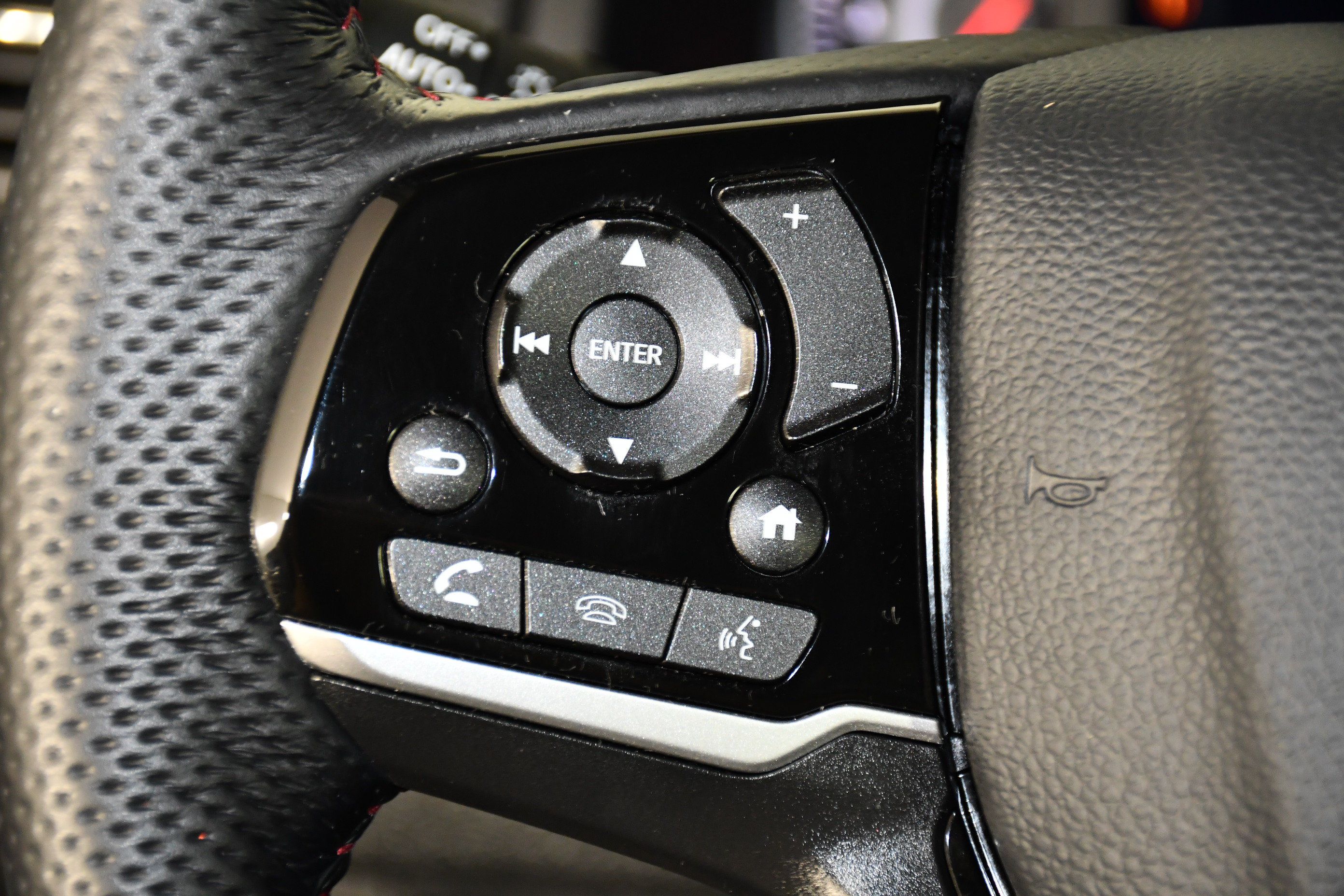 Used 2024 Honda Passport Black Edition image 20