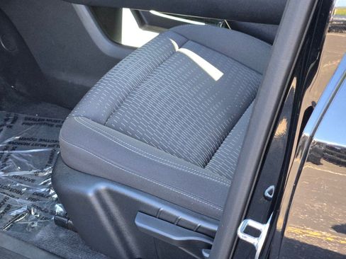 Certified 2025 Chevrolet Equinox LT FWD image 22
