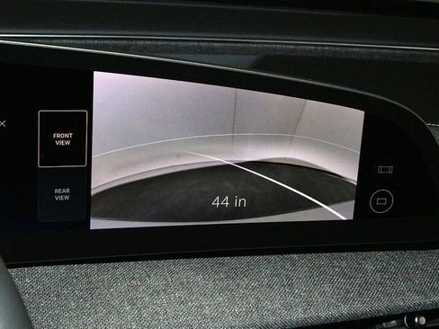 Used 2024 Lucid Air Touring image 21