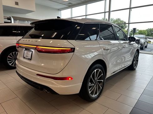 Certified 2024 Lincoln Corsair Grand Touring w/ Equipment Group 301A AWD/4WD image 5