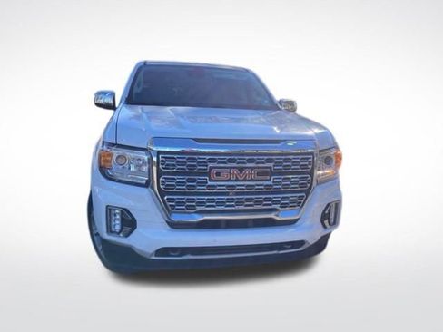 Used 2022 GMC Canyon Denali image 3
