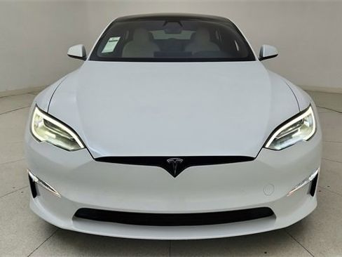 Used 2021 Tesla Model S Plaid image 13