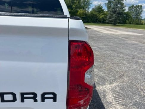 Used 2021 Toyota Tundra SR5 AWD/4WD image 15