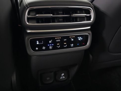 New 2025 Genesis GV80 3.5T Prestige image 36