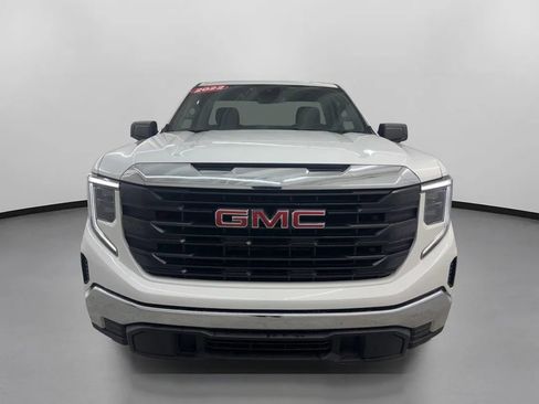 Used 2022 GMC Sierra 1500 Pro w/ Trailering Package image 2