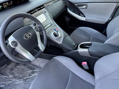 Used 2012 Toyota Prius Three FWD image 11