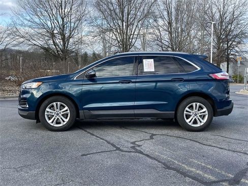 Used 2020 Ford Edge SEL w/ Convenience Package image 2