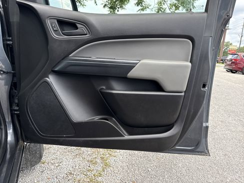 Used 2017 GMC Canyon 2WD Crew Cab w/ Convenience Package image 22